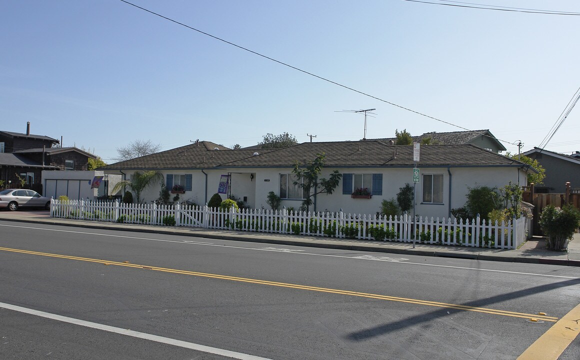 1300-1304 Fernside Blvd in Alameda, CA - Foto de edificio