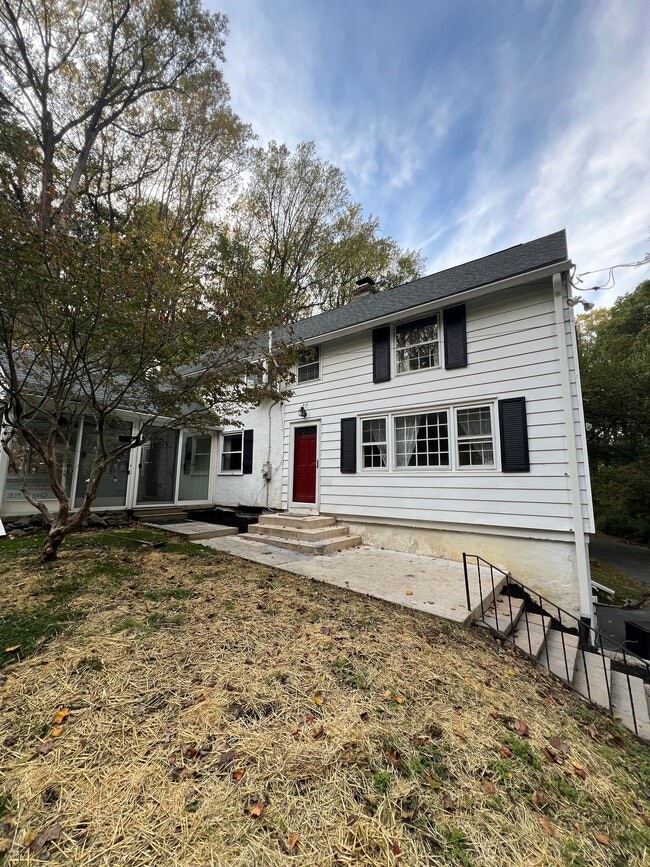 property at 602 Chandler Mill Rd