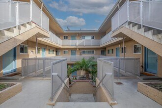 3907 Georgia St, Unit 8 in San Diego, CA - Building Photo - Building Photo