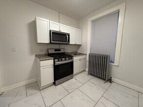 6928 S Green St in Chicago, IL - Building Photo - Building Photo