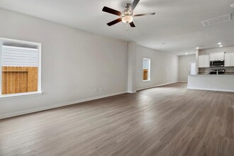 6408 Summer Pass Dr in Houston, TX - Building Photo - Building Photo