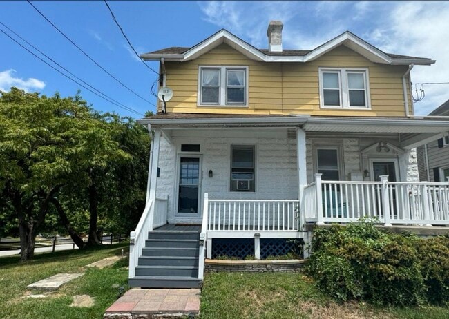 property at 117 Karrs Ln