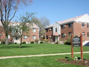 Huntley Ridge in Kettering, OH - Foto de edificio - Building Photo