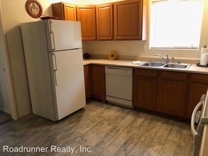 6643 Desert Queen Ave in Twentynine Palms, CA - Building Photo - Building Photo