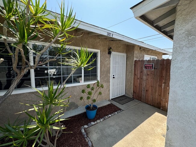 property at 2602 Florida St
