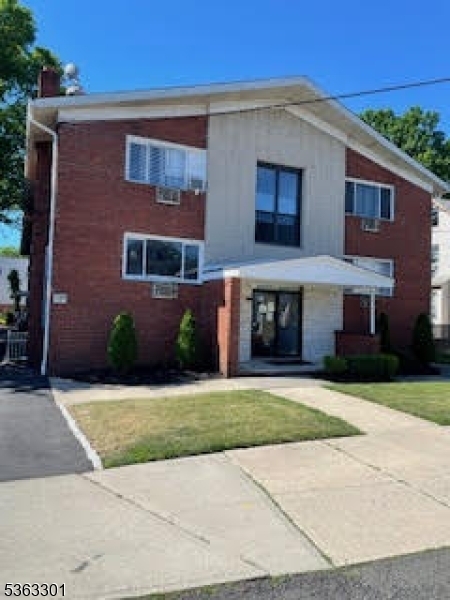 property at 117 W 3rd Ave