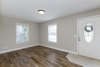 666 Annex Ave in Nashville, TN - Foto de edificio - Building Photo