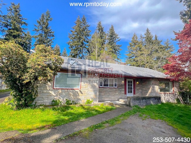 property at 2021 E 72nd St