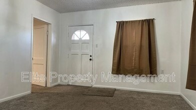 910 E Mesa Ave in Pueblo, CO - Building Photo - Building Photo