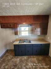 11805 Dove Ave in Cleveland, OH - Building Photo - Building Photo
