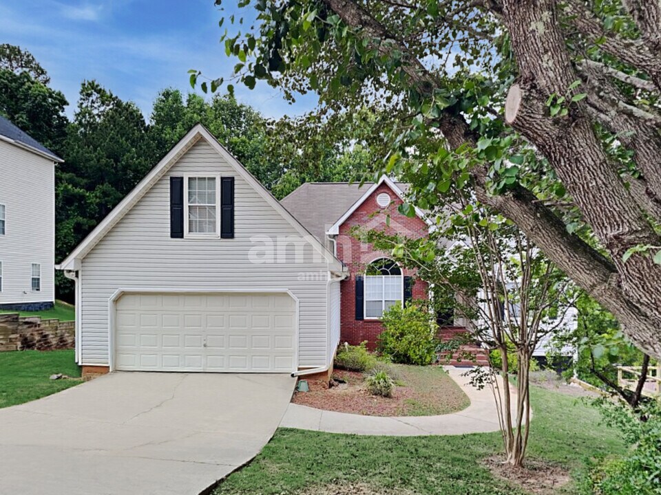 825 Georgian Hills Dr in Lawrenceville, GA - Building Photo