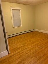 15 Hewlett St, Unit 1 in Boston, MA - Building Photo - Building Photo