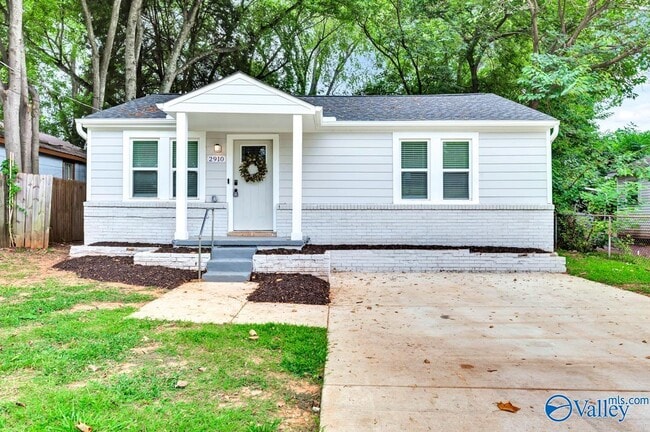 property at 2910 Wilson Dr NW