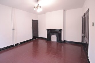 401 Franklin Ave in Pittsburgh, PA - Foto de edificio - Building Photo