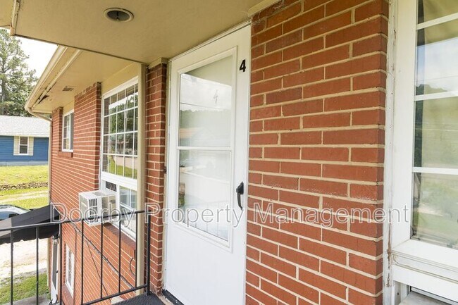 property at 918 Hamilton Ave