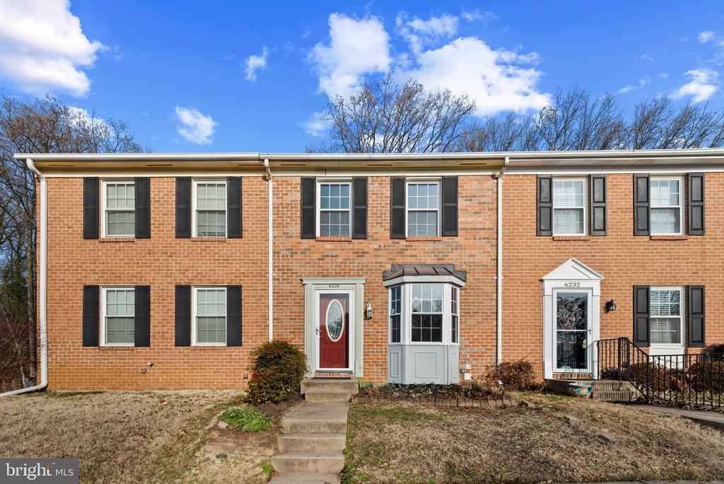 6234 Ducketts Ln in Elkridge, MD - Building Photo