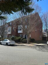 735 Rainier Rd in Charlottesville, VA - Building Photo - Building Photo