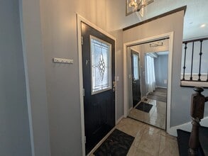 98 Glendale Rd in Belleville, ON - Building Photo - Building Photo