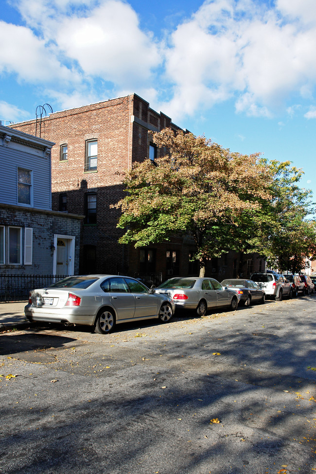 265 4th Ave in Brooklyn, NY - Foto de edificio - Building Photo