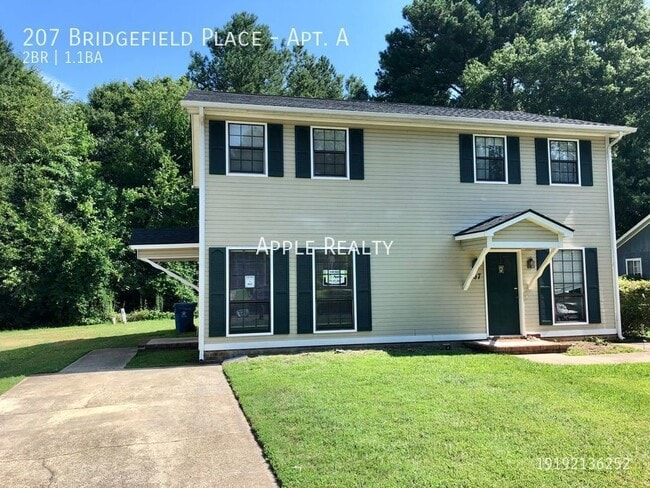 property at 207 Bridgefield Pl