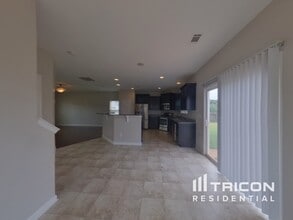 403 Royalston Ct in Duncan, SC - Building Photo - Building Photo