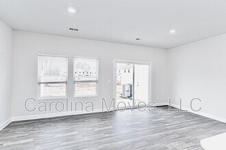 225 Telford Dr in Greenville, SC - Building Photo - Building Photo
