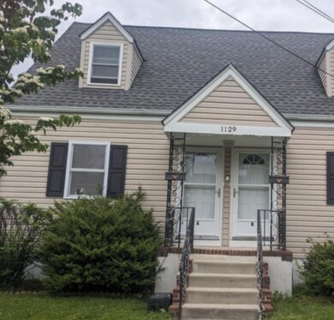 1129 Center Ave, Unit B in Bellmawr, NJ - Building Photo - Building Photo