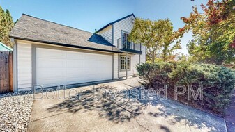 657 Rinaldo St in Santa Rosa, CA - Building Photo