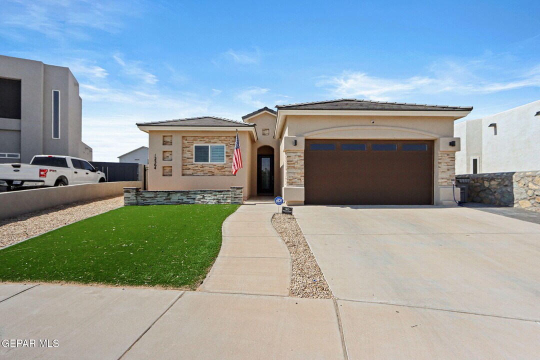 12364 Desert Dove Ave in El Paso, TX - Building Photo