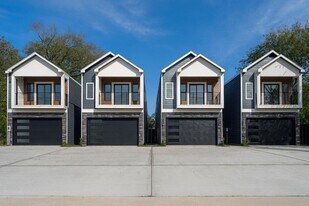 2429 Parker Rd in Houston, TX - Building Photo