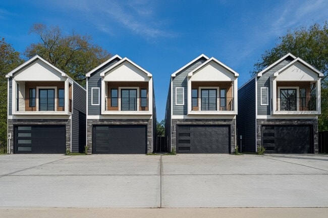 property at 2429 Parker Rd