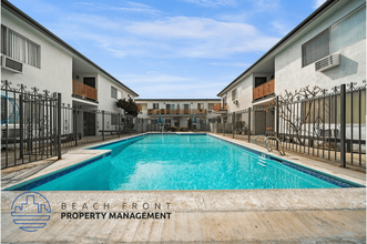 La Rue Apartments in Downey, CA - Building Photo - Building Photo