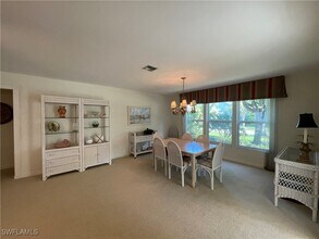 254 6th Ave S in Naples, FL - Building Photo - Building Photo