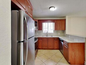 6315 Plunkett St in Hollywood, FL - Building Photo - Building Photo