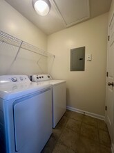 4306 Timberbrooke Dr, Unit Apt 3C in Greensboro, NC - Building Photo - Building Photo