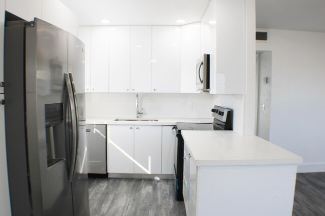 89 Brittany Ln in Delray Beach, FL - Building Photo - Building Photo