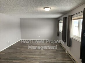 171 Rosewood Dr in Kalispell, MT - Building Photo - Building Photo