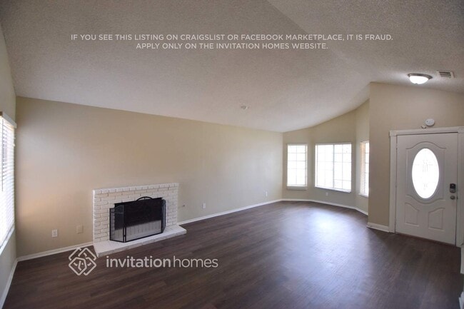 11638 Freedom Trail in Riverside, CA - Building Photo - Building Photo