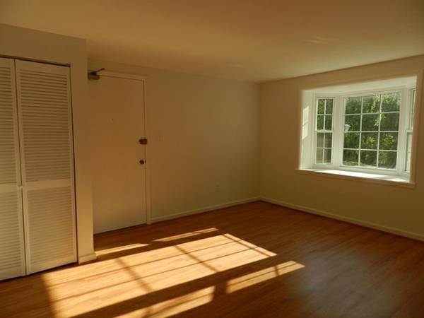 816 S Arlington Mill Dr, Unit 101 in Arlington, VA - Building Photo - Building Photo