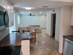 1945 NW 4th Ave in Boca Raton, FL - Building Photo - Building Photo