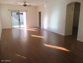 1074 S Fargo St in Chandler, AZ - Building Photo - Building Photo