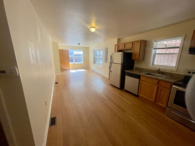 1524 N 17th St in Philadelphia, PA - Building Photo - Building Photo