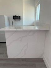 2321 NW 85th Ave in Pembroke Pines, FL - Building Photo - Building Photo