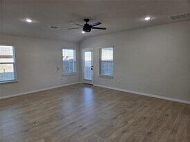 2421 Corriente Path in Leander, TX - Building Photo