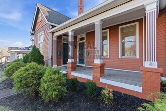 1208 Woodland St in Nashville, TN - Building Photo - Building Photo