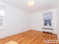 25 Englewood Ave, Unit 2 in Brookline, MA - Building Photo - Building Photo