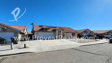 15357 San Miguel Way in Victorville, CA - Building Photo - Building Photo