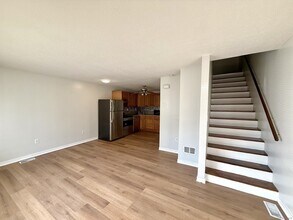 151 Newington Ave in New Britain, CT - Building Photo - Building Photo