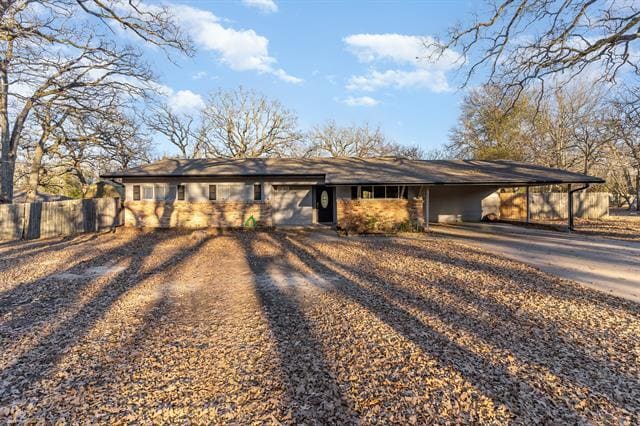 3 Oak Village Dr in Greenville, TX - Building Photo - Building Photo