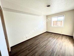 607 W Michigan Ave in Norfolk, NE - Building Photo - Building Photo